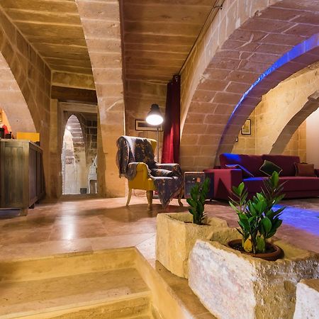 1 Bedroom Heritage Apartment Валетта Экстерьер фото